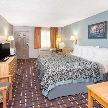 Days Inn By Wyndham Farmer City Εξωτερικό φωτογραφία