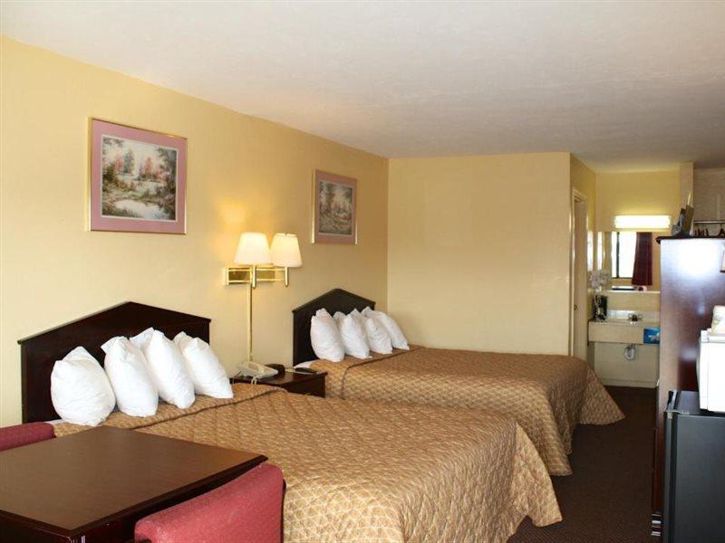 Days Inn By Wyndham Farmer City Εξωτερικό φωτογραφία